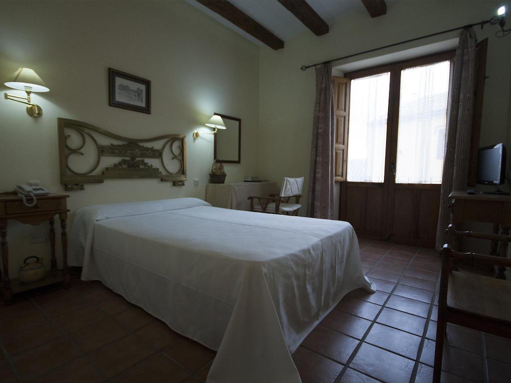 La Hosteria De Oropesa Chambre photo
